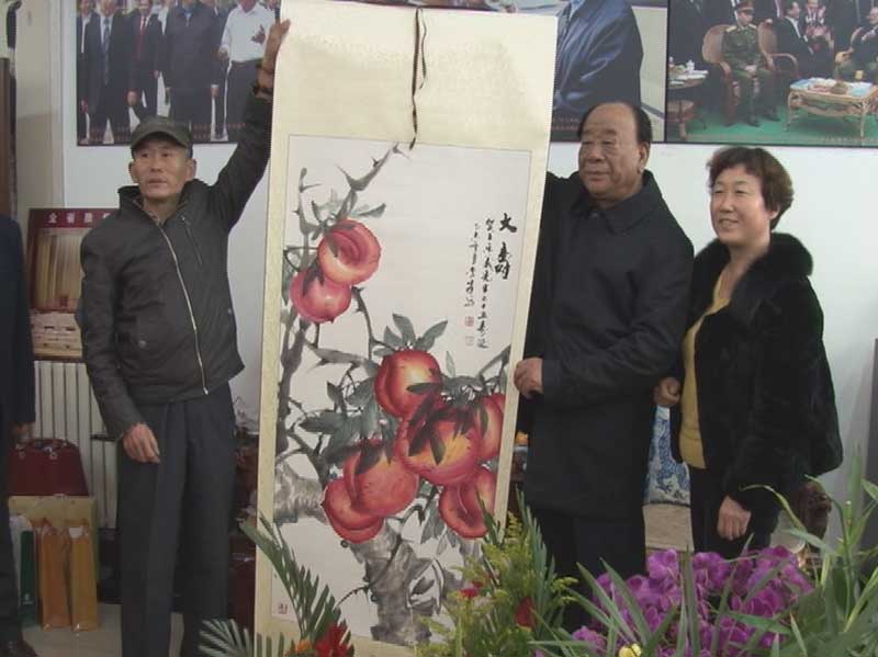 拜访潍坊经济发展促进会名誉会长王乐义