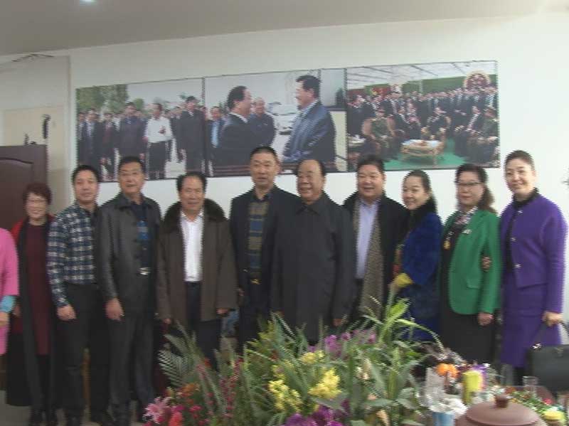 拜访潍坊经济发展促进会名誉会长王乐义